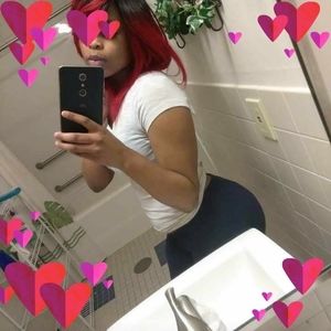 Meet your Posher, Marie